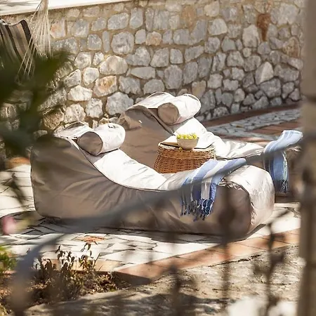 Mani Tower By Olive Вилла *