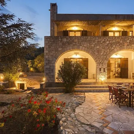 Mani Tower By Olive Вилла *