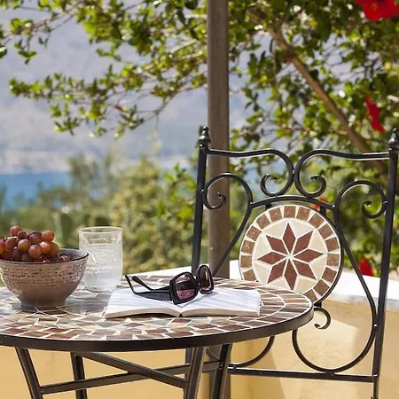 Вилла Mani Tower By Olive *