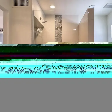 Mani Tower By Olive * 奥伊蒂龙