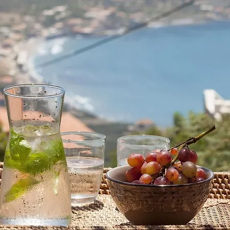 Вилла Mani Tower By Olive *