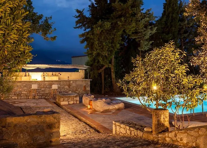 Mani Tower By Olive Villa