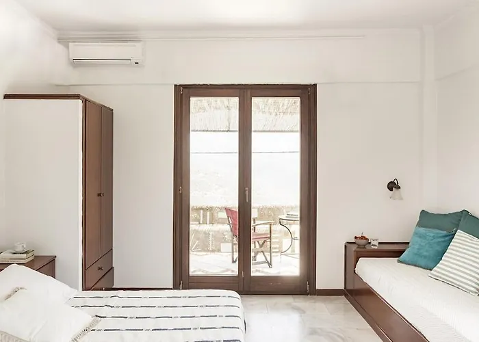 Mani Tower By Olive * 奥伊蒂龙