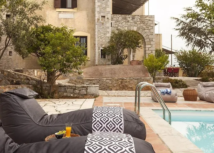 Mani Tower By Olive * 奥伊蒂龙