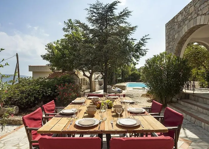 Villa Mani Tower By Olive