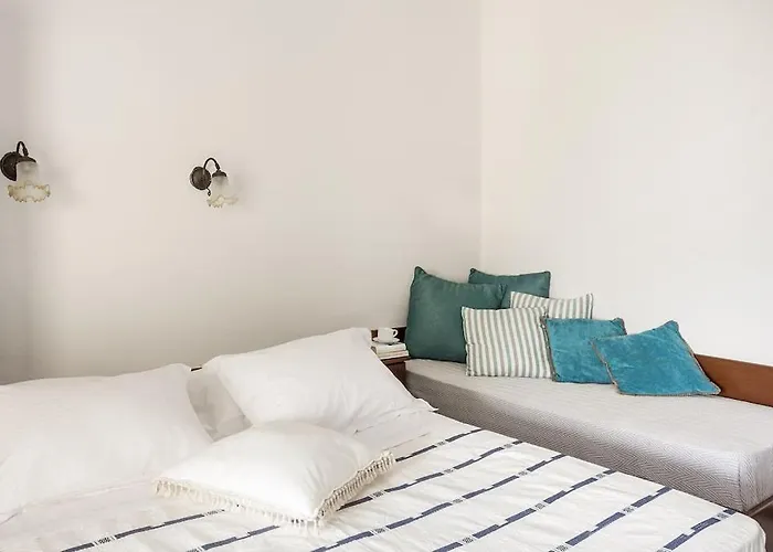 Mani Tower By Olive 奥伊蒂龙